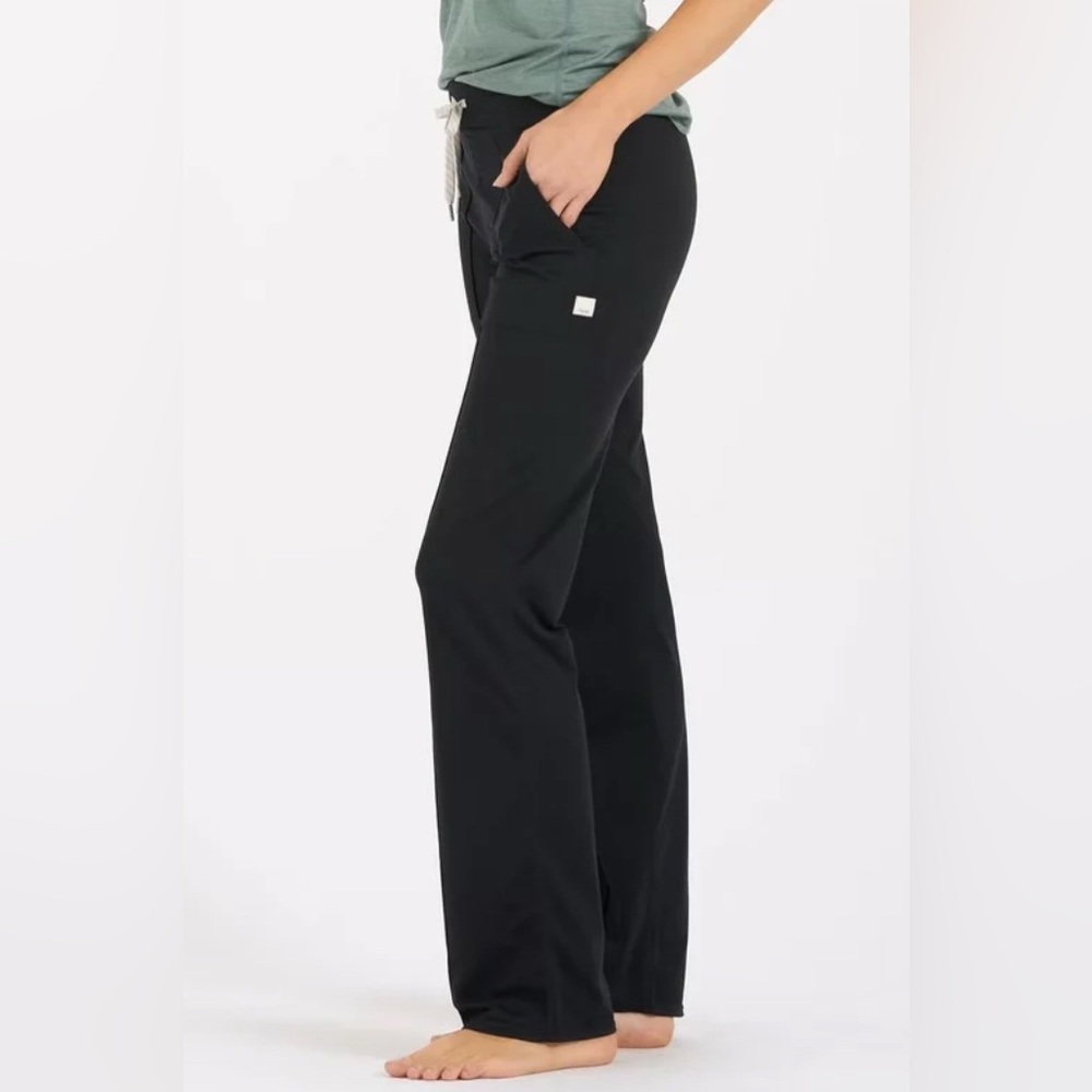 Vuori Halo Wide Leg Flare black small